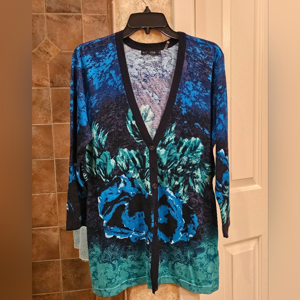 NWT Nic+Zoe Blue and Green Floral Cardigan - Size XL